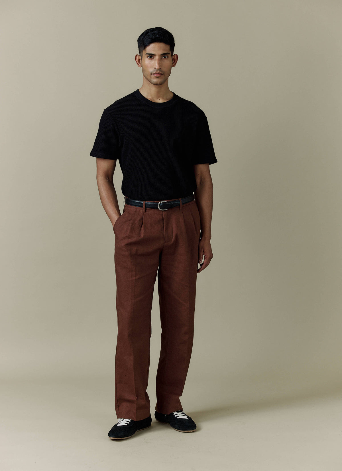 Men's Pleated Suit Trousers - Linen - Brown