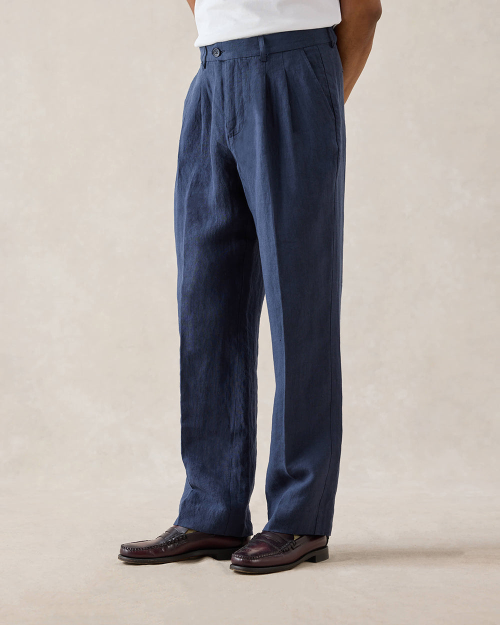 Men's Pleated Suit Trousers - Linen - Navy Blue
