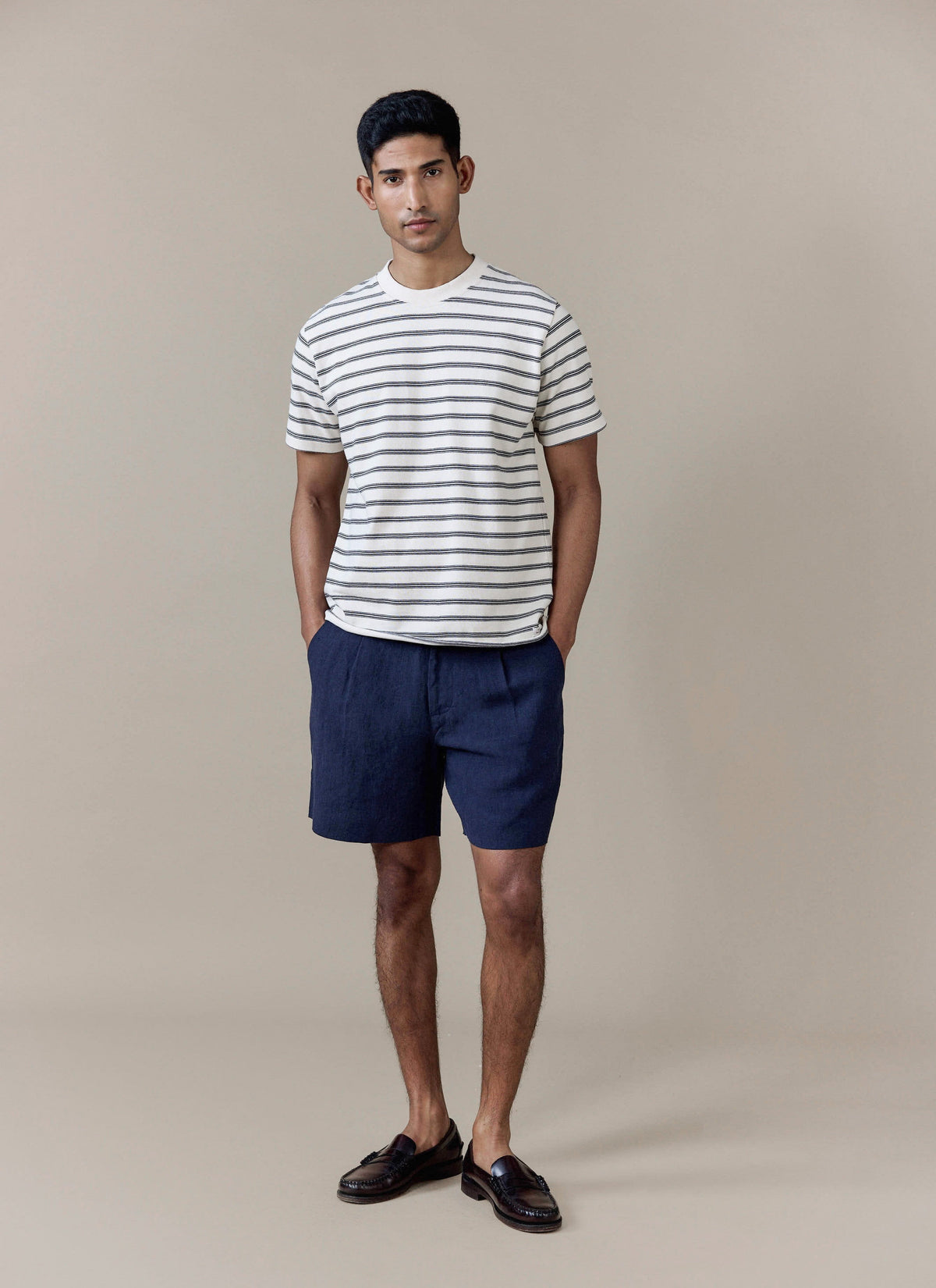 Men's Navy Pleated Tailored Linen Shorts