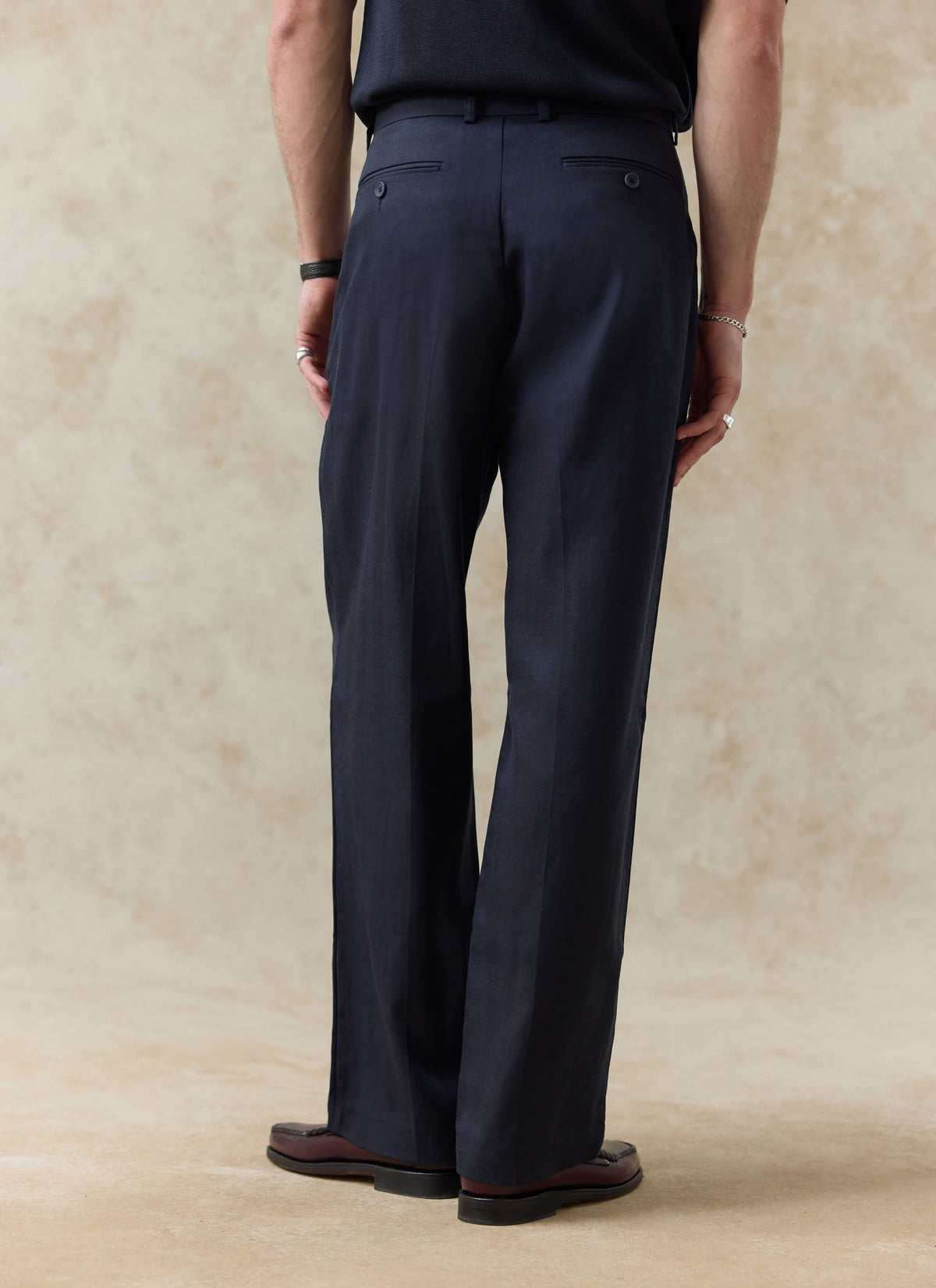 Men's Pleated Trousers - Relaxed Fit - Navy Blue - Lyocell