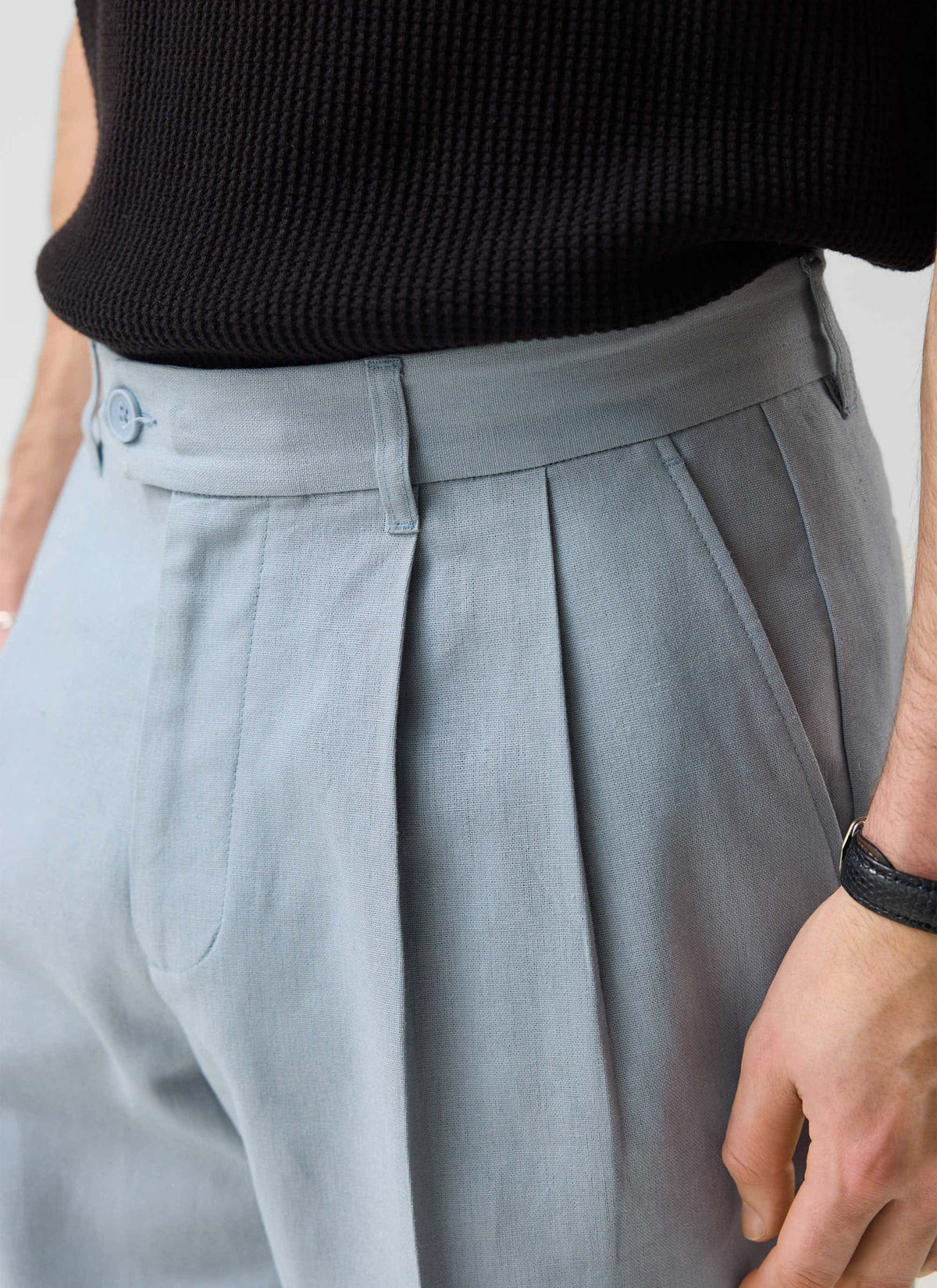 Men's Pleated Trousers - Tailored Linen Suits - Light Blue
