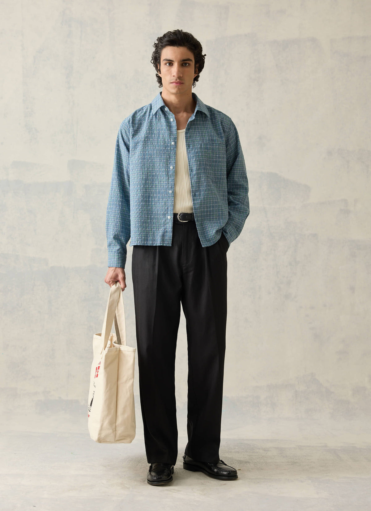 Men's Tailored Pleated Trousers - Lyocell Blend - Black