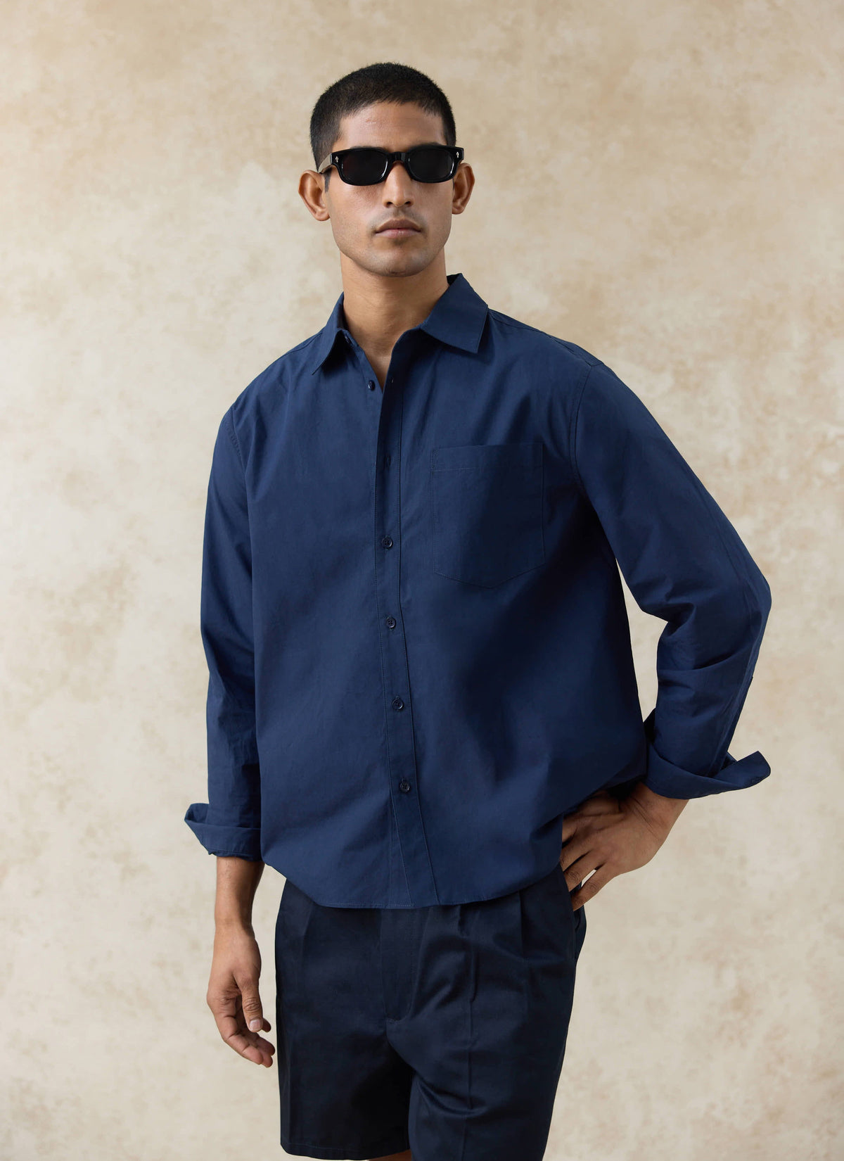 Men's Relaxed Fit Poplin Shirt: Dali - Cotton - Navy Blue
