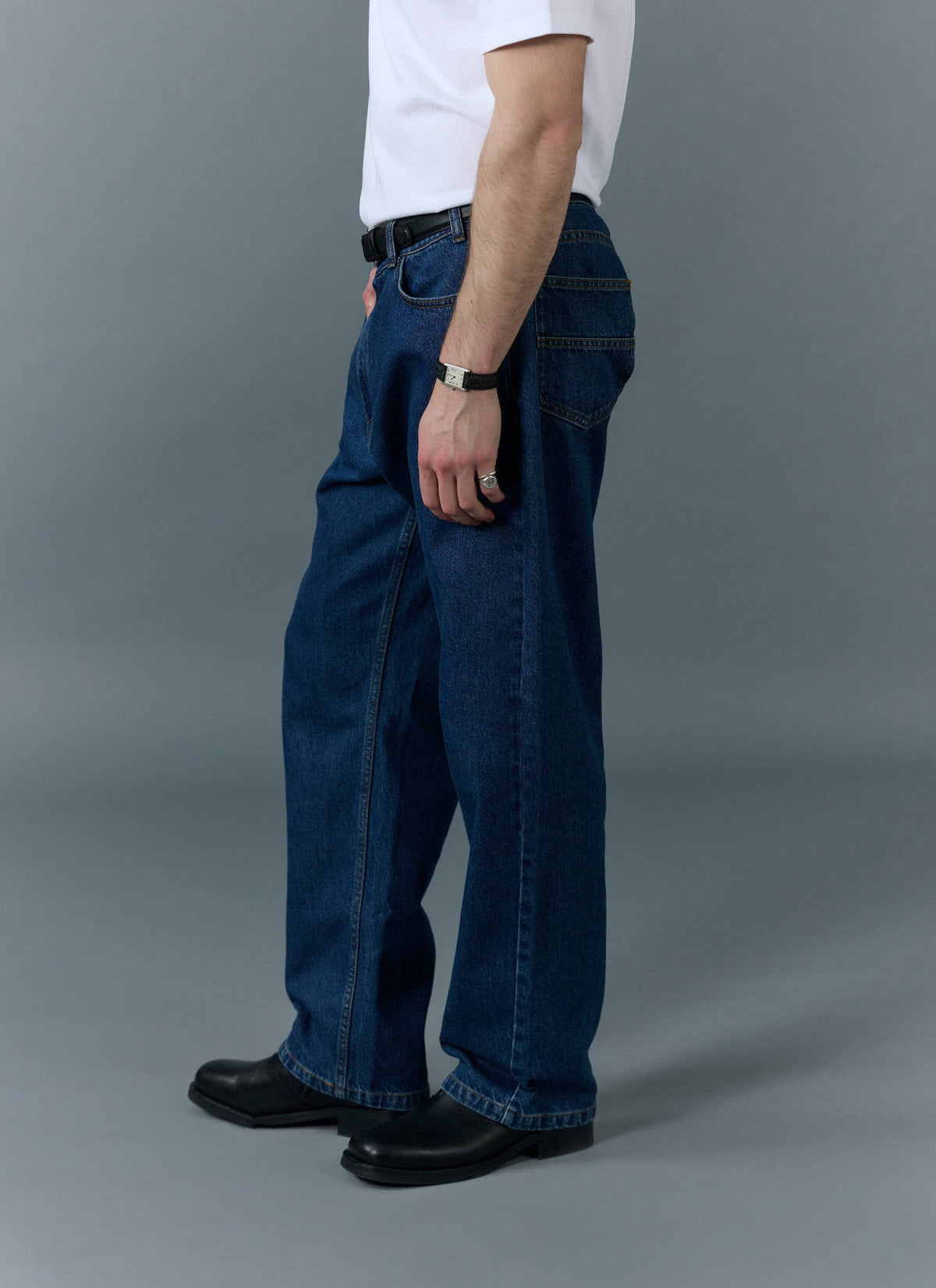 Percival Men's Relaxed Fit Jeans - Denim - Mid Wash Blue