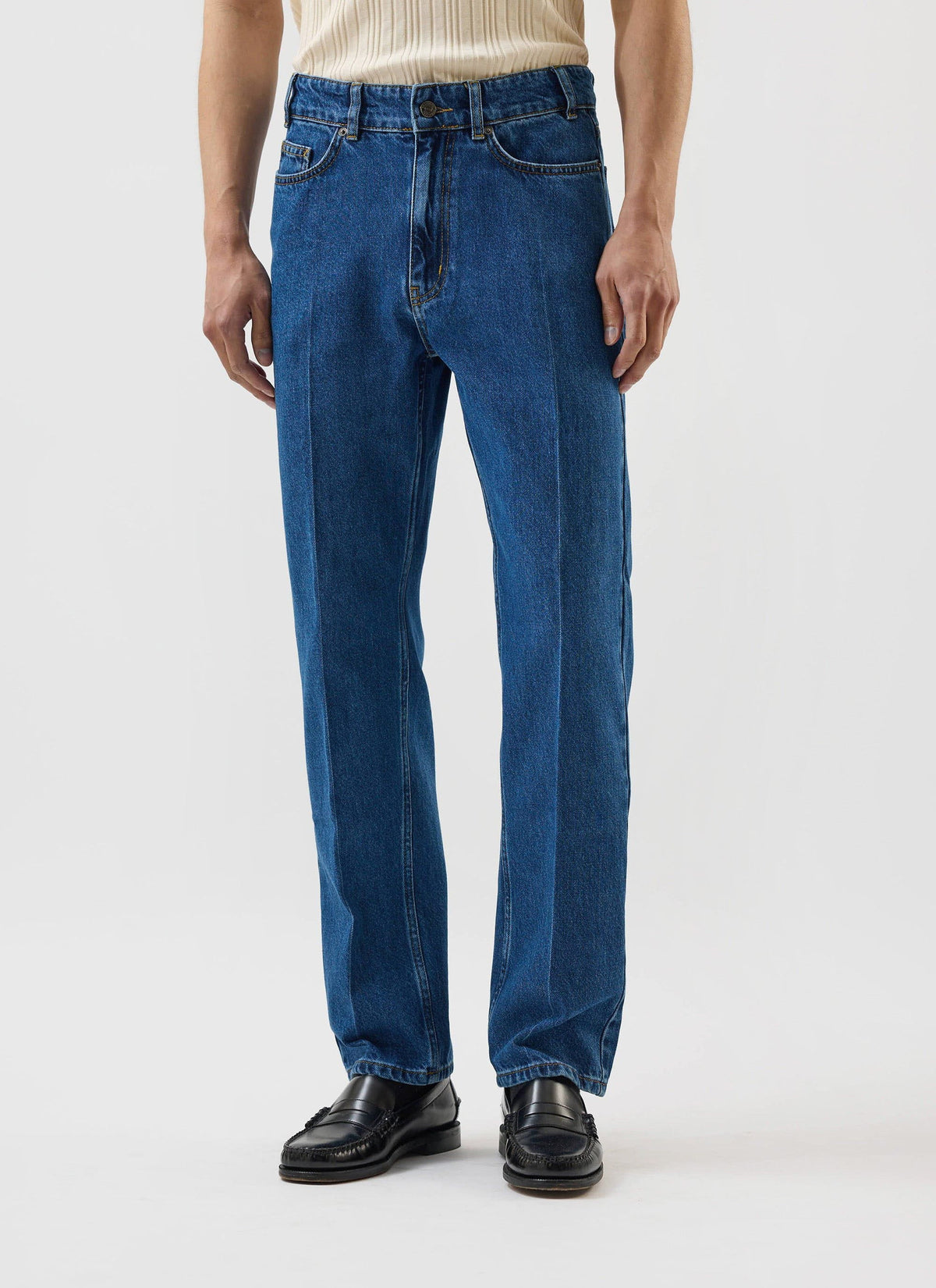 Men's Straight Leg Denim Jeans: Stay Press - Cotton - Mid Wash Blue