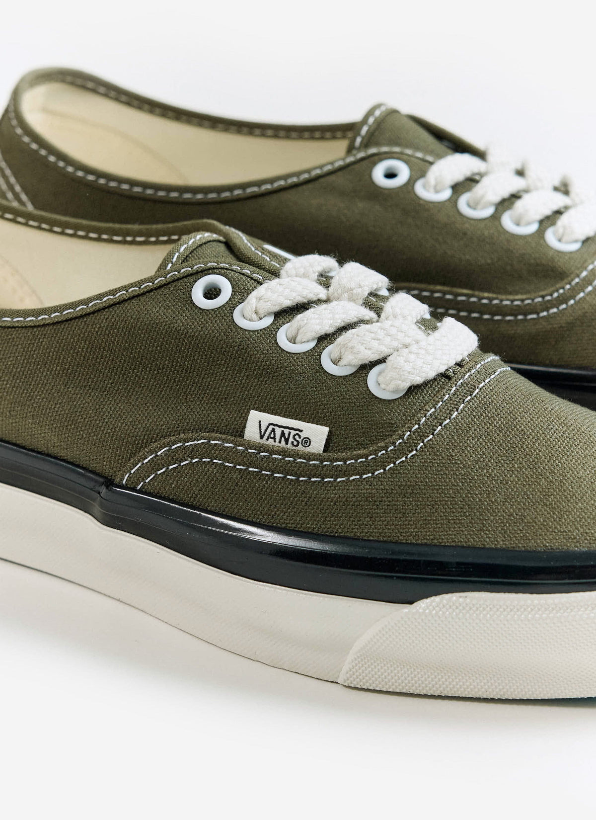 Men's Trainers - Vans Authentic 44 Premium - Olive