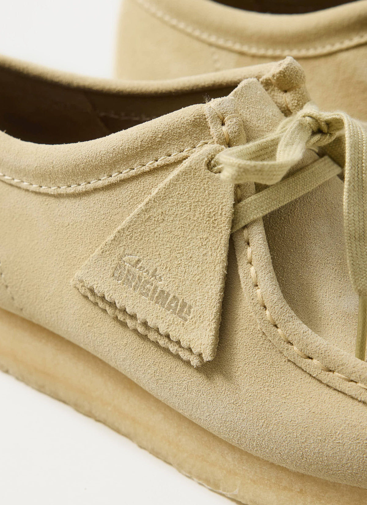 Men's Suede Wallabee Shoes - Clarks Originals - Maple Brown
