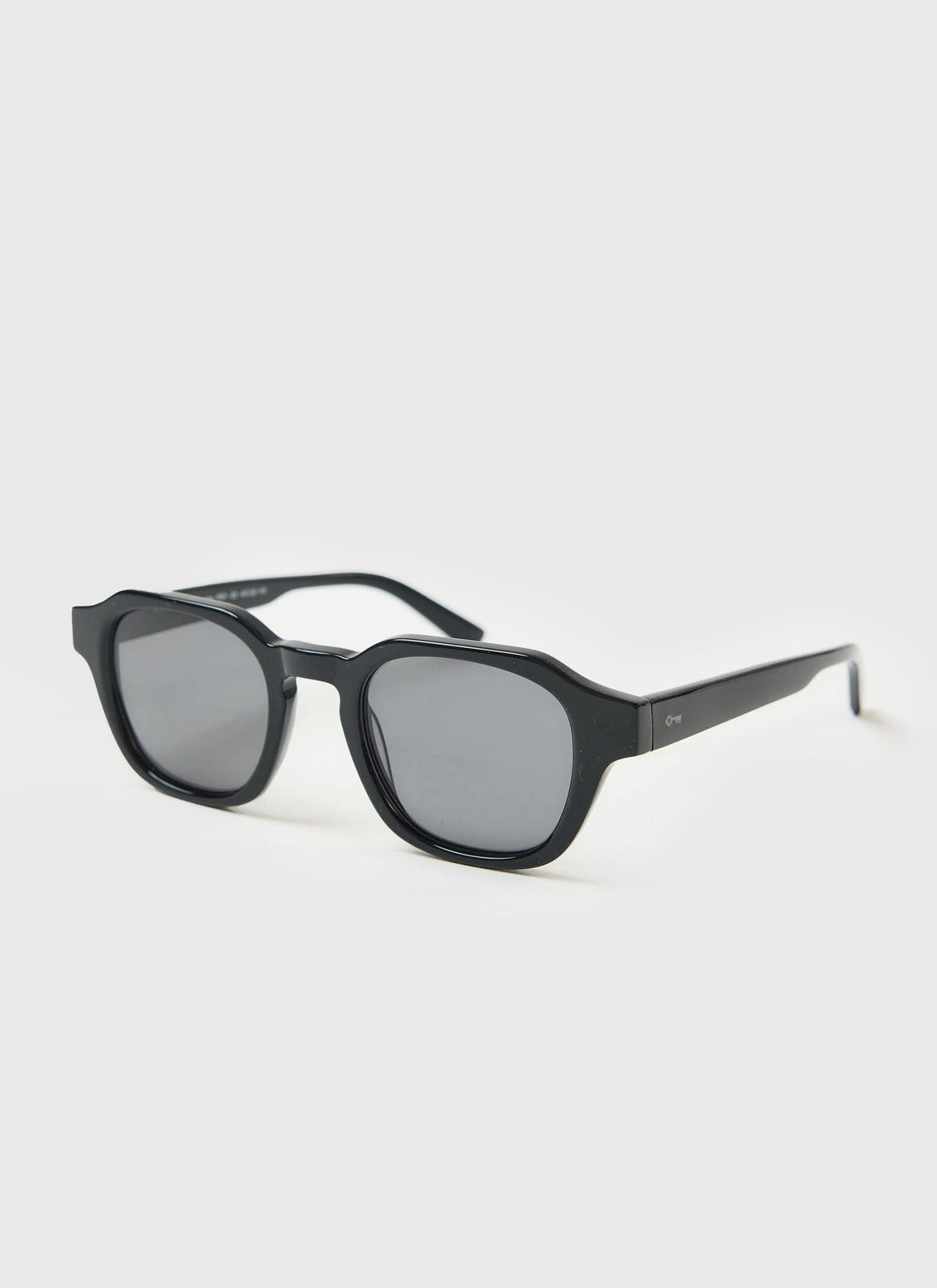 P001-E2 Black Sunglasses - Black Polarized Lenses